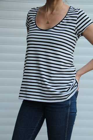 Lola Tee Sewing Pattern by Tessuti