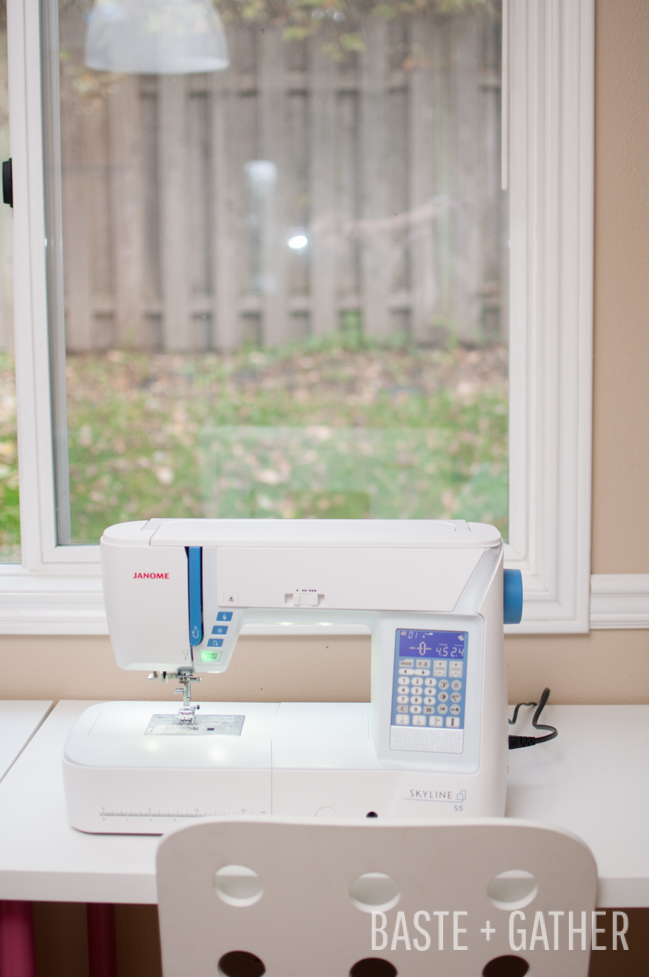 Janome Skyline S5 Sewing Machine Review